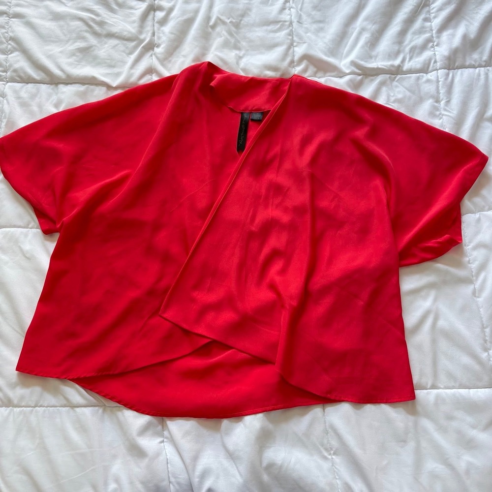 Petticoat Alley Red Drape Front Kimono Cardigan Short Sleeve Large Wedding